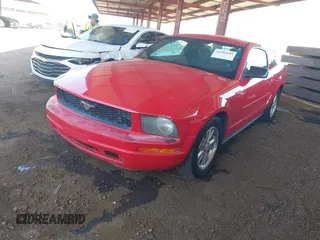2007 Ford Mustang Deluxe z VIN 1ZVFT80NX75354713, wystawiony jako IAAI lot #41986604 z przebiegiem 156 691 mil mil oraz . Historia ofert i sprzedaży dostępna na DreamBid. Obrazek 2.