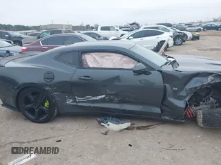 2016 Chevrolet Camaro 2SS with VIN 1G1FH1R71G0170640, listed as a IAAI auction lot 41590479 with 55,066 mi miles and . Bid and sale history available at DreamBid. Image 13.