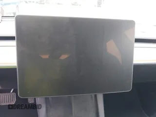 2022 Tesla Model 3 Long Range z VIN 5YJ3E1EB2NF246443, wystawiony jako IAAI lot #42179219 z przebiegiem Nie podano mil oraz . Historia ofert i sprzedaży dostępna na DreamBid. Obrazek 7.