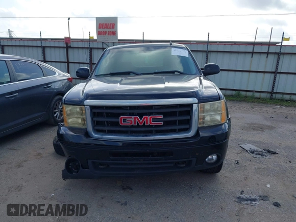 2008 GMC Sierra Denali z VIN 2GTEK638X81334086, wystawiony jako IAAI lot #42531560 z przebiegiem 248 592 mil mil oraz . Historia ofert i sprzedaży dostępna na DreamBid. Obrazek 12.