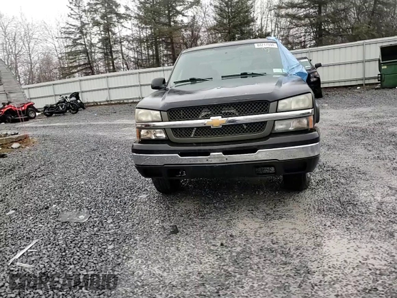 2005 Chevrolet Silverado 1500 Work Truck z VIN 2GCEK19V351307212, wystawiony jako Copart lot #84217594 z przebiegiem 175 380 mil mil oraz Szkoda całkowita • Salvage title. Historia ofert i sprzedaży dostępna na DreamBid. Obrazek 11.
