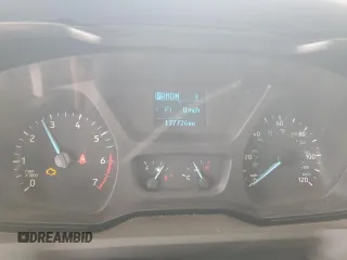 2018 Ford Transit Passenger XL z VIN 1FBZX2YG3JKB06453, wystawiony jako Copart lot #57518745 z przebiegiem 137 724 mil mil oraz Tytuł czysty. Historia ofert i sprzedaży dostępna na DreamBid. Obrazek 9.