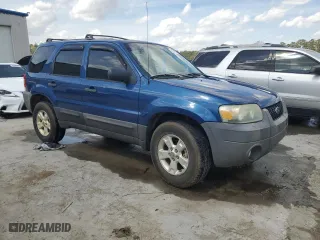 2007 Ford Escape XLT with VIN 1FMYU031X7KA25204, listed as a Copart auction lot 48975175 with 163,354 mi miles and Salvage Title. Bid and sale history available at carsss.com. Image 4.