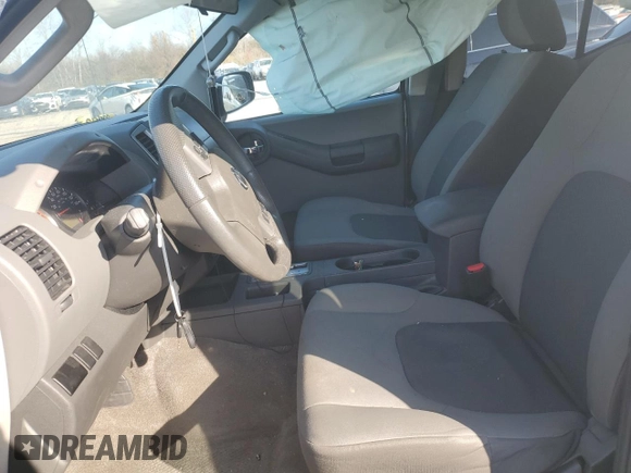 2014 Nissan Xterra X with VIN 5N1AN0NW1EN804235, listed as a Copart auction lot 83661084 with 103,482 mi miles and Salvage Title. Bid and sale history available at DreamBid. Image 7.