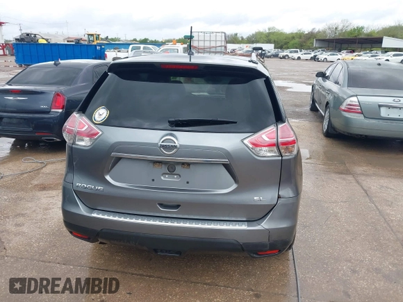 2015 Nissan Rogue SL with VIN 5N1AT2MT4FC773875, listed as a IAAI auction lot 41803439 with 206,399 mi miles. Bid and sale history available at carsss.com. Image 16.