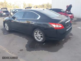 2010 Nissan Maxima 3.5 SV w/Premium Pkg with VIN 1N4AA5AP1AC805361, listed as a IAAI auction lot 41712952 with 104,730 mi miles. Bid and sale history available at carsss.com. Image 3.