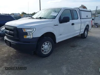 2017 Ford F-150 XL with VIN 1FTEX1CG0HKC30914, listed as a IAAI auction lot 42013147 with 40,279 mi miles. Bid and sale history available at carsss.com. Image 2.