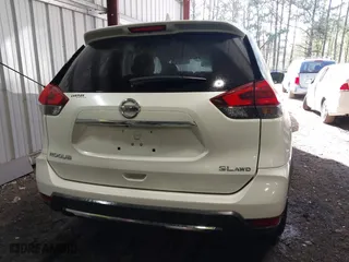 2018 Nissan Rogue S with VIN JN8AT2MV3JW311177, listed as a IAAI auction lot 41984736 with 57,241 mi miles. Bid and sale history available at carsss.com. Image 16.