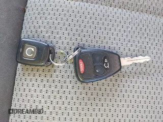 2010 Jeep Liberty Sport с VIN 1J4PN2GKXAW178493, выставлен на аукционе IAAI как лот 42800548 с пробегом 98 356 миль миль и . История ставок и продаж доступна на DreamBid. Изображение 11.