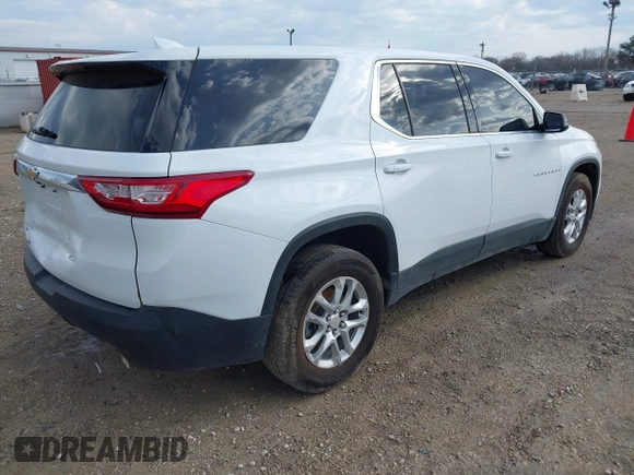 2020 Chevrolet Traverse LS with VIN 1GNEVFKW8LJ185870, listed as a IAAI auction lot 41415934 with 69,993 mi miles. Bid and sale history available at carsss.com. Image 4.