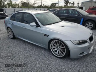 2009 BMW M3 z VIN WBSPM93579E201899, wystawiony jako Copart lot #81707204 z przebiegiem Nie podano mil oraz Szkoda całkowita • Salvage title. Historia ofert i sprzedaży dostępna na DreamBid. Obrazek 4.