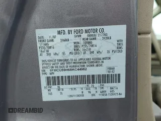 2008 Ford Escape Hybrid с VIN 1FMCU59H68KC44982, выставлен на аукционе Copart как лот 54949845 с пробегом 158 248 миль миль и Чистый • Clean title. История ставок и продаж доступна на DreamBid. Изображение 13.