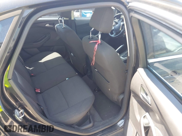 2012 Ford Focus SEL with VIN 1FAHP3H22CL146186, listed as a IAAI auction lot 41977207 with 127,396 mi miles. Bid and sale history available at carsss.com. Image 8.