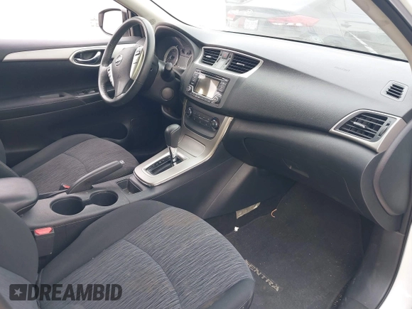 2015 Nissan Sentra SV with VIN 3N1AB7AP8FY213993, listed as a IAAI auction lot 42040473 with 142,758 mi miles. Bid and sale history available at carsss.com. Image 5.