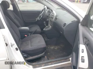 2004 Pontiac Vibe z VIN 5Y2SL64844Z406755, wystawiony jako IAAI lot #41775825 z przebiegiem 266 277 mil mil oraz . Historia ofert i sprzedaży dostępna na DreamBid. Obrazek 5.