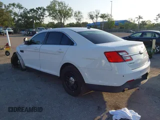 2015 Ford Police Interceptor с VIN 1FAHP2MK1FG132017, выставлен на аукционе IAAI как лот 42102473 с пробегом 101 553 миль миль и . История ставок и продаж доступна на DreamBid. Изображение 3.