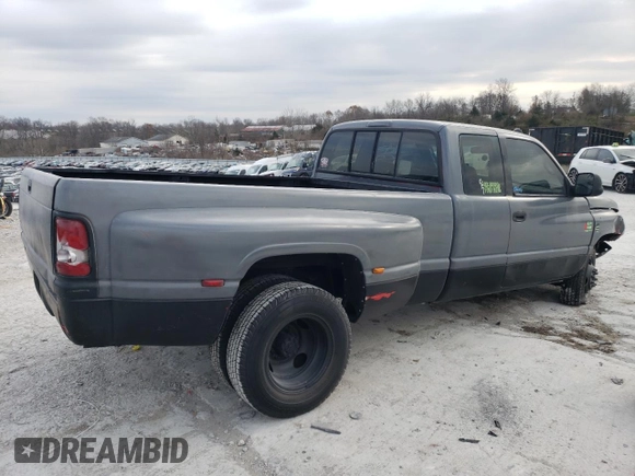 1996 Dodge Ram 3500 with VIN 3B7MC33C1TM128281, listed as a Copart auction lot 82966324 with 235,469 mi miles and Salvage Title. Bid and sale history available at carsss.com. Image 3.