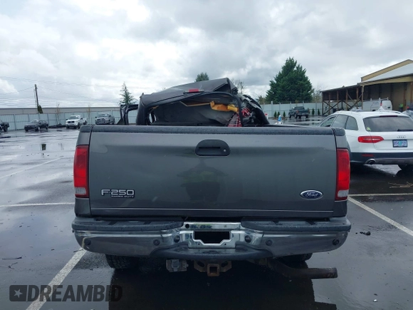 2003 Ford F-250 XL с VIN 1FTNX21P43EC51720, выставлен на аукционе IAAI как лот 41906325 с пробегом Не указан миль и . История ставок и продаж доступна на DreamBid. Изображение 15.
