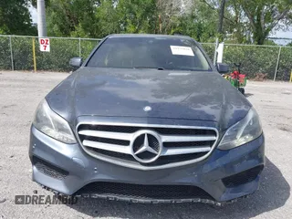 2016 Mercedes-Benz E-Class E 350 Sport with VIN WDDHF5KB7GB173418, listed as a IAAI auction lot 41956020 with 72,475 mi miles. Bid and sale history available at carsss.com. Image 13.