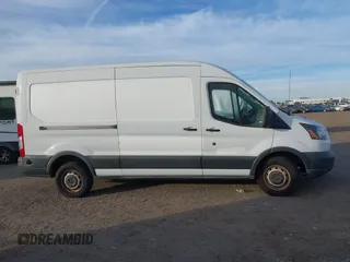 2018 Ford Transit с VIN 1FTBW2CG8JKB14734, выставлен на аукционе IAAI как лот 41320272 с пробегом 117 535 миль миль и . История ставок и продаж доступна на DreamBid. Изображение 13.