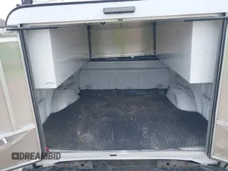 2018 Ford F-150 XL with VIN 1FTMF1CB7JKE51807, listed as a IAAI auction lot 41982761 with 72,170 mi miles. Bid and sale history available at carsss.com. Image 8.