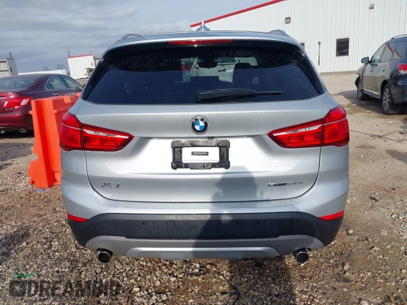 2019 BMW X1 sDrive28i z VIN WBXHU7C52K3H44360, wystawiony jako IAAI lot #41709431 z przebiegiem 56 432 mil mil oraz . Historia ofert i sprzedaży dostępna na DreamBid. Obrazek 17.