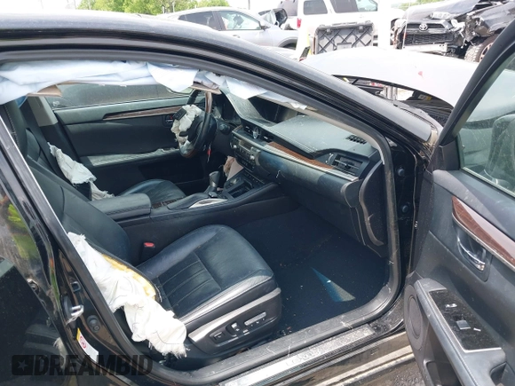 2016 Lexus ES with VIN 58ABK1GG8GU024968, listed as a IAAI auction lot 42151531 with 139,187 mi miles and . Bid and sale history available at carsss.com. Image 5.