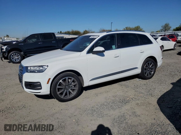 2017 Audi Q7 Premium Plus with VIN WA1LAAF72HD017661, listed as a Copart auction lot 50390975 with 140,565 mi miles and Clean Title. Bid and sale history available at carsss.com. Image 1.