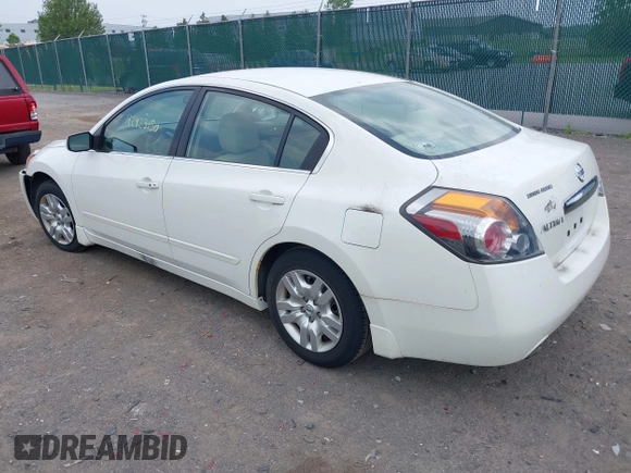 2012 Nissan Altima S z VIN 1N4AL2AP6CC248085, wystawiony jako IAAI lot #42423150 z przebiegiem 124 910 mil mil oraz . Historia ofert i sprzedaży dostępna na DreamBid. Obrazek 3.