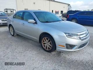 2012 Ford Fusion SEL with VIN 3FAHP0JG3CR221984, listed as a IAAI auction lot 41970437 with 142,264 mi miles. Bid and sale history available at carsss.com. Image 1.