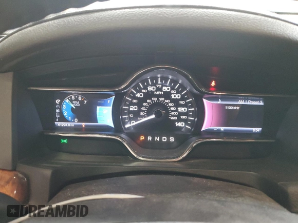 2013 Lincoln MKS with VIN 1LNHL9DK5DG614075, listed as a Copart auction lot 63933225 with 61,294 mi miles and Clean title. Bid and sale history available at DreamBid. Image 9.