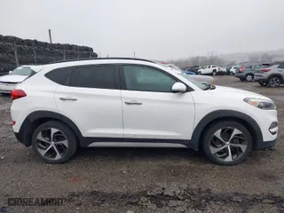 2018 Hyundai Tucson Value with VIN KM8J3CA2XJU646262, listed as a IAAI auction lot 41955929 with 1 mi miles. Bid and sale history available at carsss.com. Image 13.