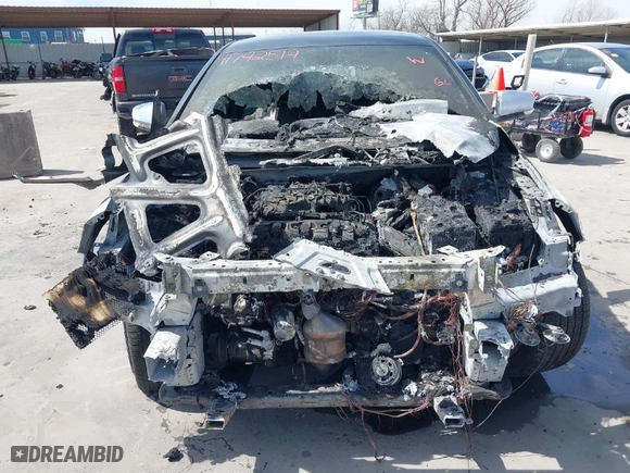 2019 Chevrolet Impala Premier with VIN 2G1105S34K9111211, listed as a IAAI auction lot 41792519 with 1 mi miles. Bid and sale history available at carsss.com. Image 6.