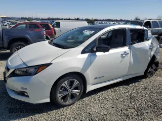 2019 Nissan LEAF SL Plus z VIN 1N4BZ1CP4KC312584, wystawiony jako Copart lot #46451605 z przebiegiem 50 006 mil mil oraz Szkoda całkowita • Salvage title. Historia ofert i sprzedaży dostępna na DreamBid. Obrazek 1.