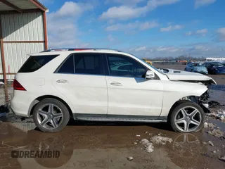 2019 Mercedes-Benz GLE 400 with VIN 4JGDA5GB3KB206029, listed as a IAAI auction lot 41279145 with 37,101 mi miles and . Bid and sale history available at DreamBid. Image 14.