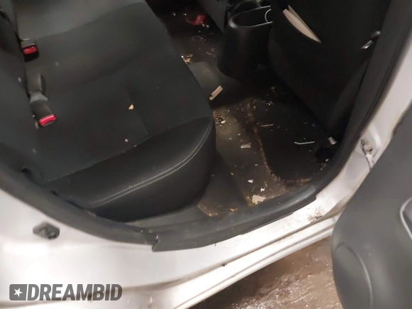 2014 Nissan Note S Plus with VIN 3N1CE2CPXEL373899, listed as a IAAI auction lot 41341879 with 127,880 mi miles and . Bid and sale history available at DreamBid. Image 8.