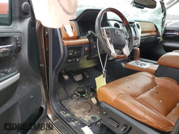 2019 Toyota Tundra SR5 z VIN 5TFAY5F15KX848587, wystawiony jako Copart lot #42734655 z przebiegiem 95 078 mil mil oraz Czysty tytuł • Clean title. Historia ofert i sprzedaży dostępna na DreamBid. Obrazek 8.