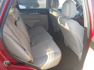 2011 Kia Sorento LX with VIN 5XYKT3A13BG007207, listed as a IAAI auction lot 41800292 with 161,283 mi miles. Bid and sale history available at carsss.com. Image 8.
