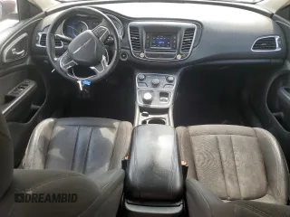 2015 Chrysler 200 Limited z VIN 1C3CCCAB4FN701596, wystawiony jako Copart lot #54493665 z przebiegiem 199 604 mil mil oraz Nie do naprawy • Non repairable. Historia ofert i sprzedaży dostępna na DreamBid. Obrazek 8.