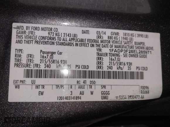 2014 Ford Focus SE with VIN 1FADP3F28EL285971, listed as a IAAI auction lot 41290979 with 149,900 mi miles. Bid and sale history available at carsss.com. Image 9.