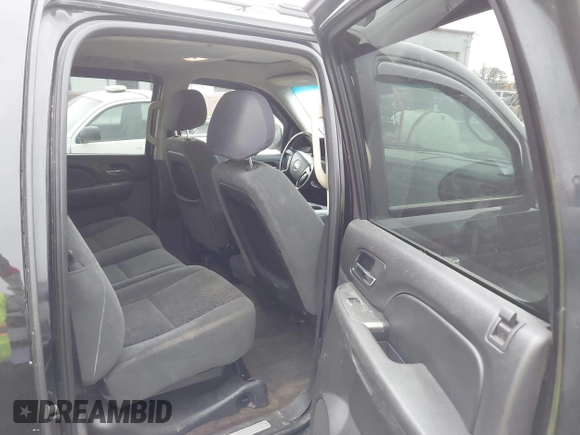 2007 Chevrolet Avalanche 1LT with VIN 3GNEC12057G314398, listed as a IAAI auction lot 41749574 with 104,556 mi miles and . Bid and sale history available at DreamBid. Image 8.