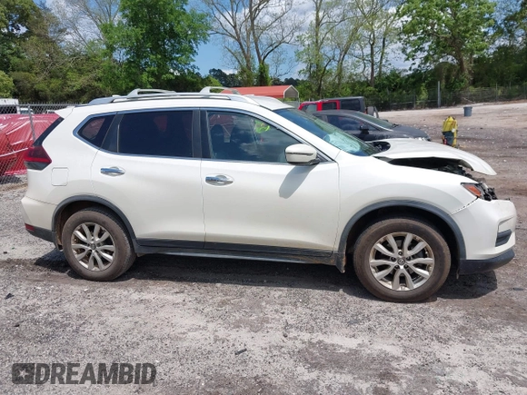 2020 Nissan Rogue S z VIN JN8AT2MT1LW005743, wystawiony jako IAAI lot #42108676 z przebiegiem 72 672 mil mil oraz . Historia ofert i sprzedaży dostępna na DreamBid. Obrazek 13.