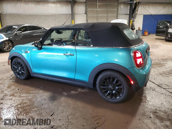 2020 MINI Convertible Cooper с VIN WMWWJ3C07L3L15723, выставлен на аукционе Copart как лот 56502735 с пробегом 45 157 миль миль и Списание • Salvage title. История ставок и продаж доступна на DreamBid. Изображение 2.
