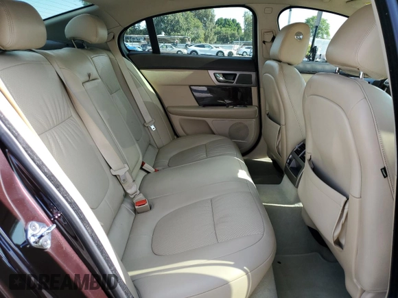 2011 Jaguar XF Premium with VIN SAJWA0GB1BLS08325, listed as a Copart auction lot 61190335 with 61,656 mi miles and Salvage title. Bid and sale history available at DreamBid. Image 10.
