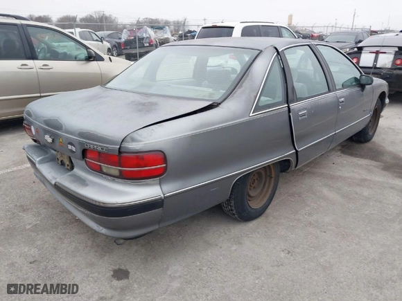 1991 Chevrolet Caprice with VIN 1G1BL53E8MW151443, listed as a IAAI auction lot 41556364 with NaN miles. Bid and sale history available at carsss.com. Image 4.