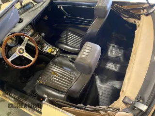 1973 Alfa Romeo Spider z VIN AR3041681, wystawiony jako Copart lot #51425165 z przebiegiem 20 513 mil mil oraz Tytuł czysty. Historia ofert i sprzedaży dostępna na DreamBid. Obrazek 9.