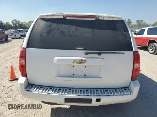 2011 Chevrolet Tahoe Commercial с VIN 1GNLC2E02BR324517, выставлен на аукционе Copart как лот 76686964 с пробегом 189 442 миль миль и Списание • Salvage title. История ставок и продаж доступна на DreamBid. Изображение 6.