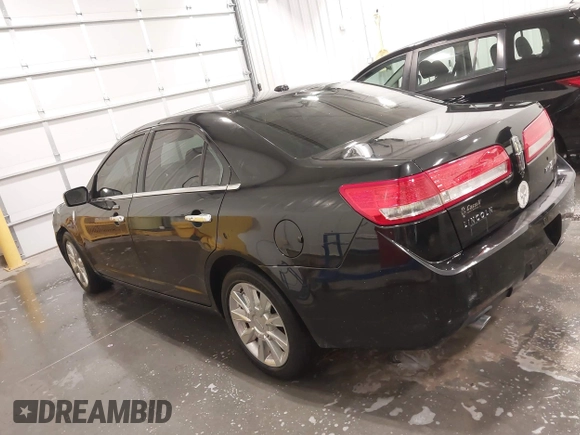 2012 Lincoln MKZ with VIN 3LNHL2GC1CR826247, listed as a IAAI auction lot 41727774 with 136,588 mi miles. Bid and sale history available at carsss.com. Image 14.