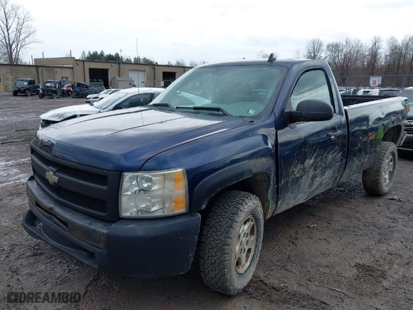 2009 Chevrolet Silverado 1500 Work Truck with VIN 1GCEK14C59Z127247, listed as a IAAI auction lot 41960753 with 128,360 mi miles. Bid and sale history available at carsss.com. Image 2.
