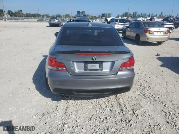 2011 BMW 1 Series 135i with VIN WBAUC9C5XBVM10215, listed as a Copart auction lot 41676675 with 0 mi miles and Clean Title. Bid and sale history available at carsss.com. Image 6.